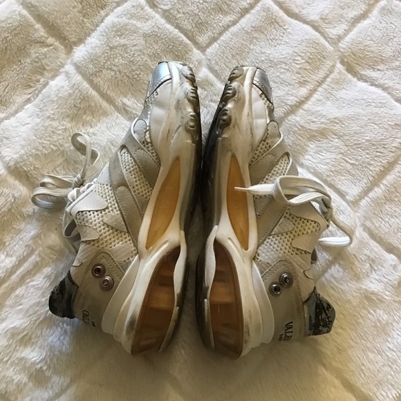 Valentino Garavani White and Silver Sneakers Modern Elegance - Picture 4 of 7